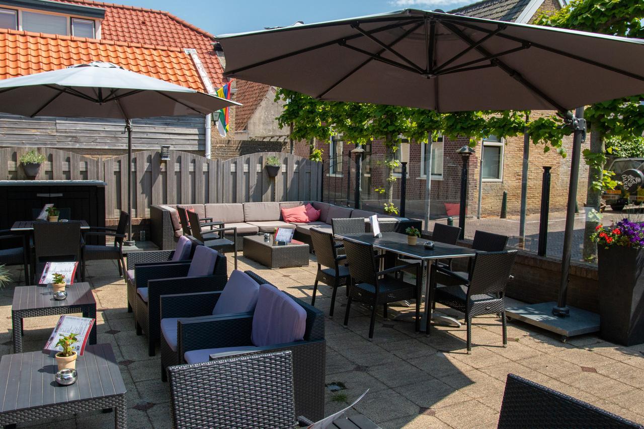 Hotel Oepkes West-Terschelling Esterno foto